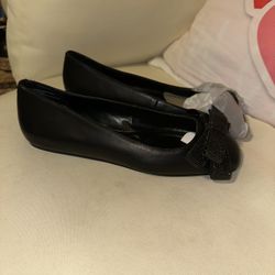 BCBGeneration Women's Haniba Ballet Flat Size 7