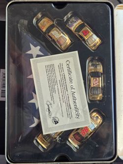 NASCAR Tribute to Freedom Gold Die-Cast Car Set