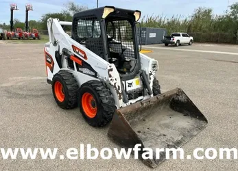 Clean Machine2023 Bobcat S590 Skid Steer