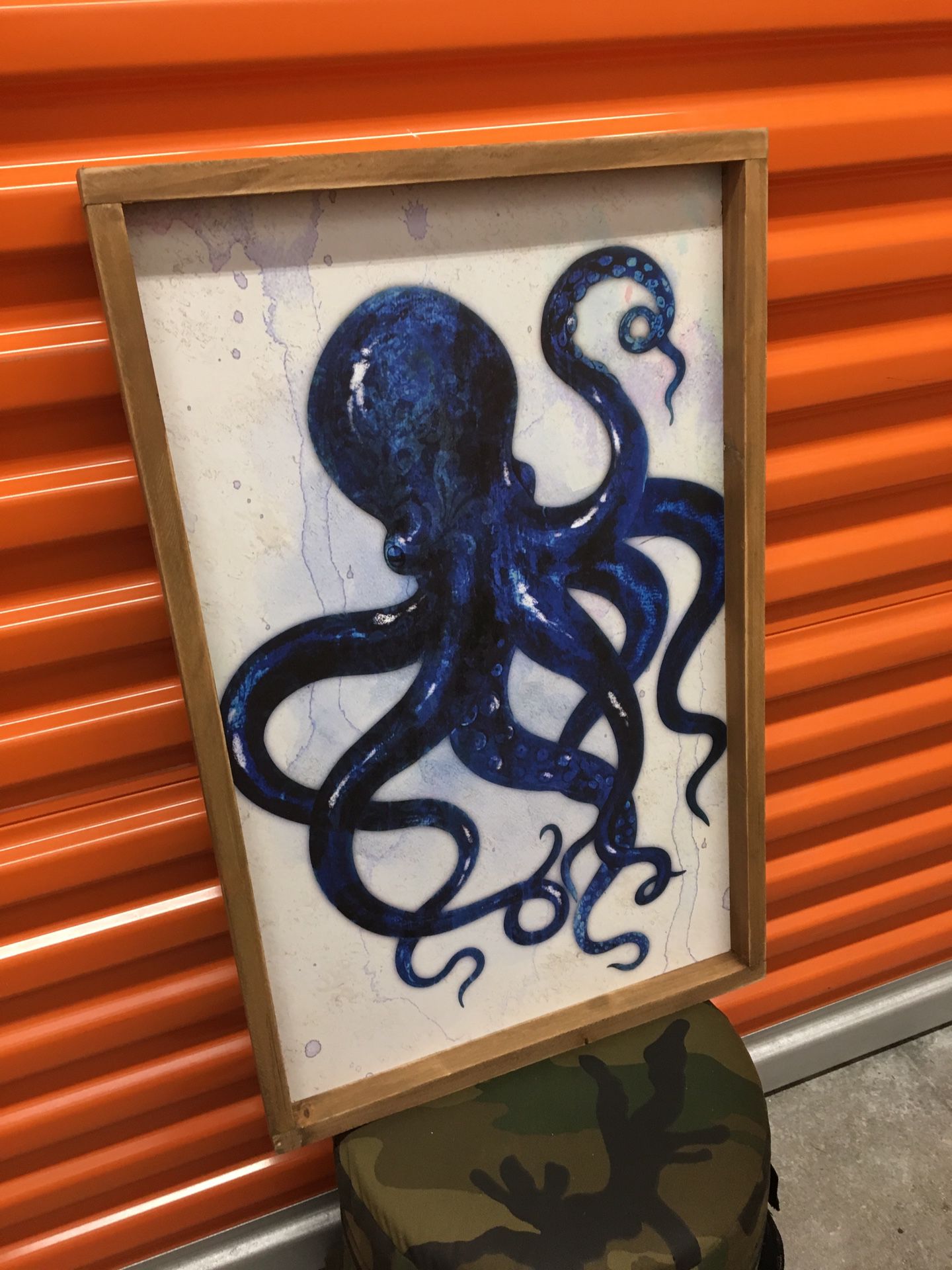 ‘Curious Octopus’ Wood Wall Nautical Decor (25”H x 16”H)(Brand New)
