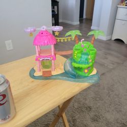 Hatchimal Tropical Island