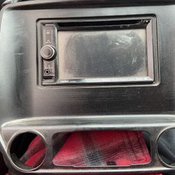 Clarion Touch Screen Stereo 