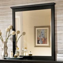 MOVING SALE – BEDROOM FURNITURE