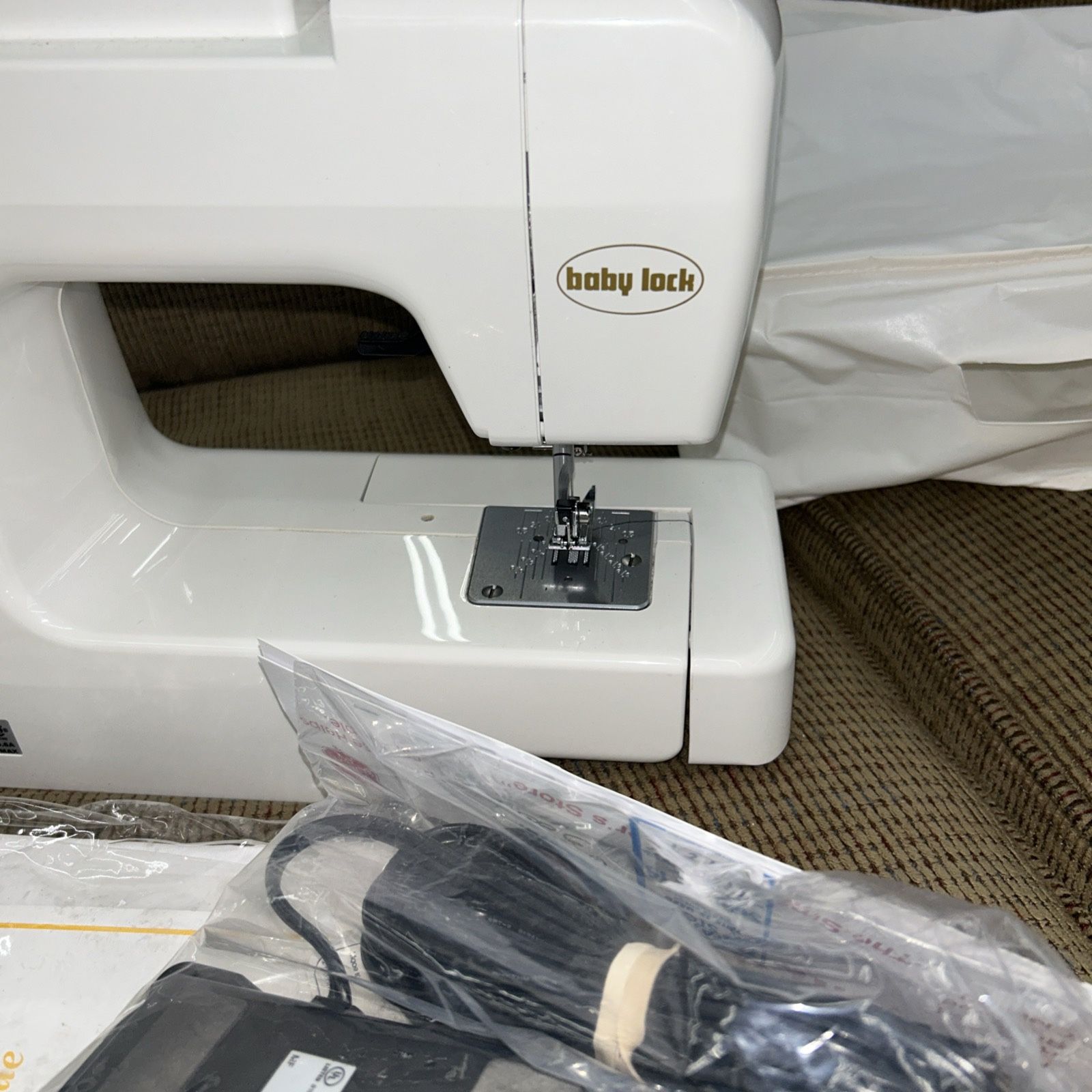 Baby Lock Bl9 Sewing Machine
