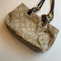 Coach Handbag 