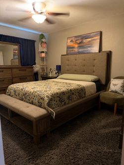 Queen Bed set