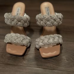 Steve Madden Rhinestone heels 6.5
