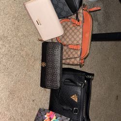 Purses / Wallets 