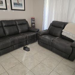 Sofa And Love Seat recliners