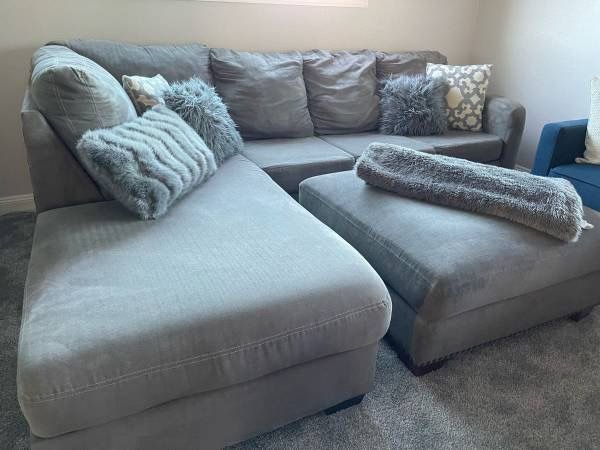 Gray Sectional No Ottoman 