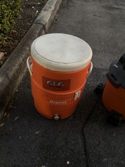 Igloo water cooler