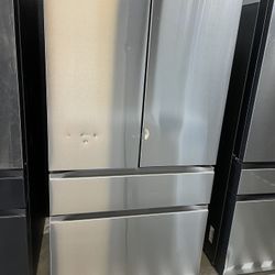 LG 4 Door Plain Face Refrigerator With Water And Ice Maker