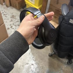 Beats Studio Pro