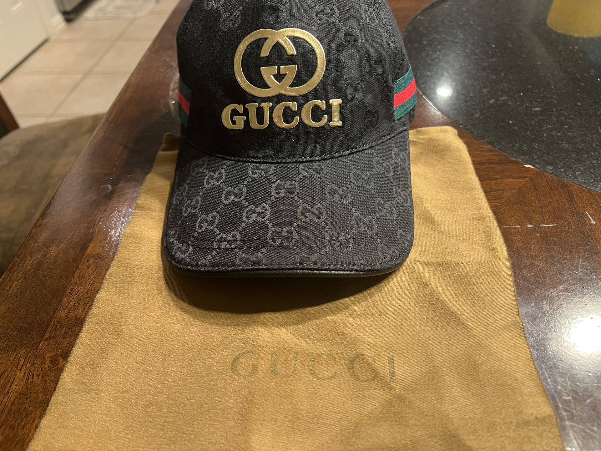 Gucci Baseball Hat- Medium $200 OBO