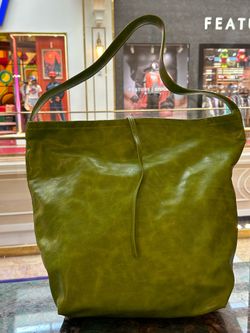Women’s Green Solid Rectangle Shoulder Bag Zip, Inner Pockets Silver, Dust Bag
