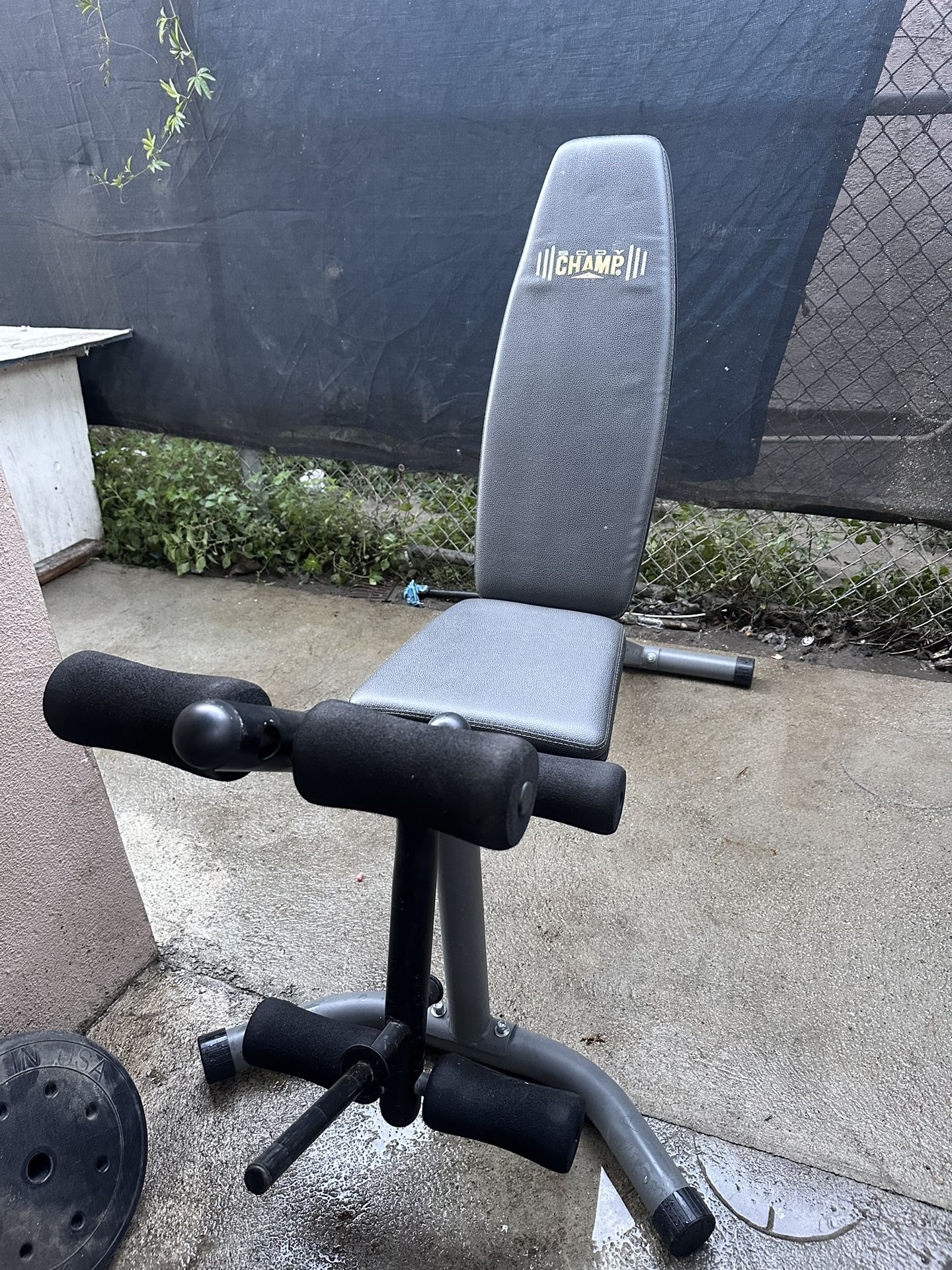 Adjustable Weight Bench main image 0