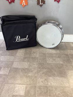 Pearl 13in Snare Drum With Carry Case And Sticks