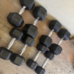 Dumbbells rubber 280lbs of weights 4 set s 20’s 30’s 40’s & 50’s must see