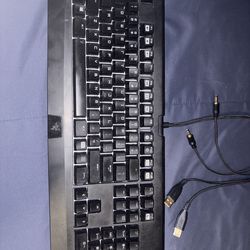 Razor black widow chroma keyboard