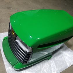 John Deere Hood LT133 To Lt190