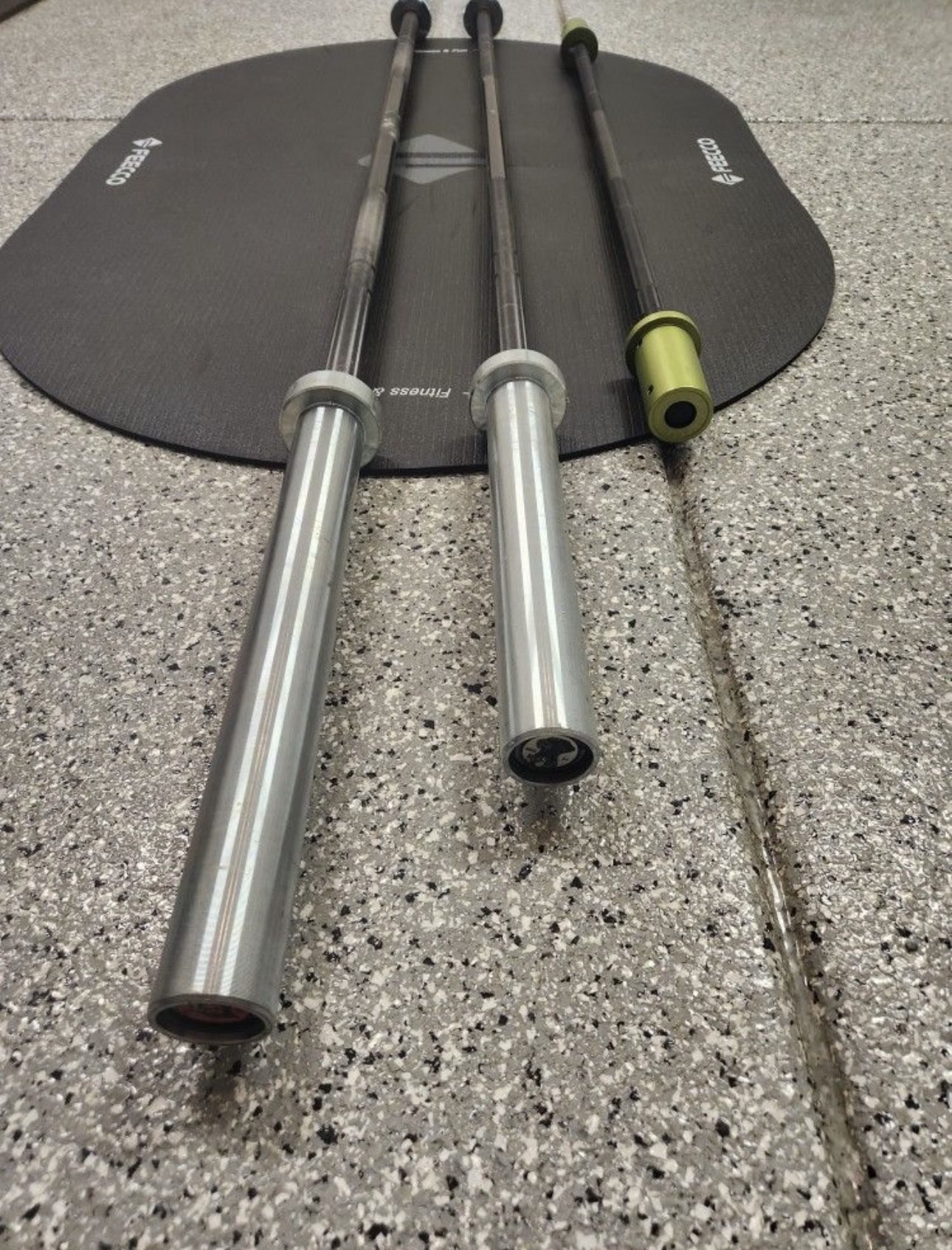 Rogue Barbells For 2” Weights PRICES LISTED AT THE BOTTOM UNDER DESCRIPTION 👇👇👇👇