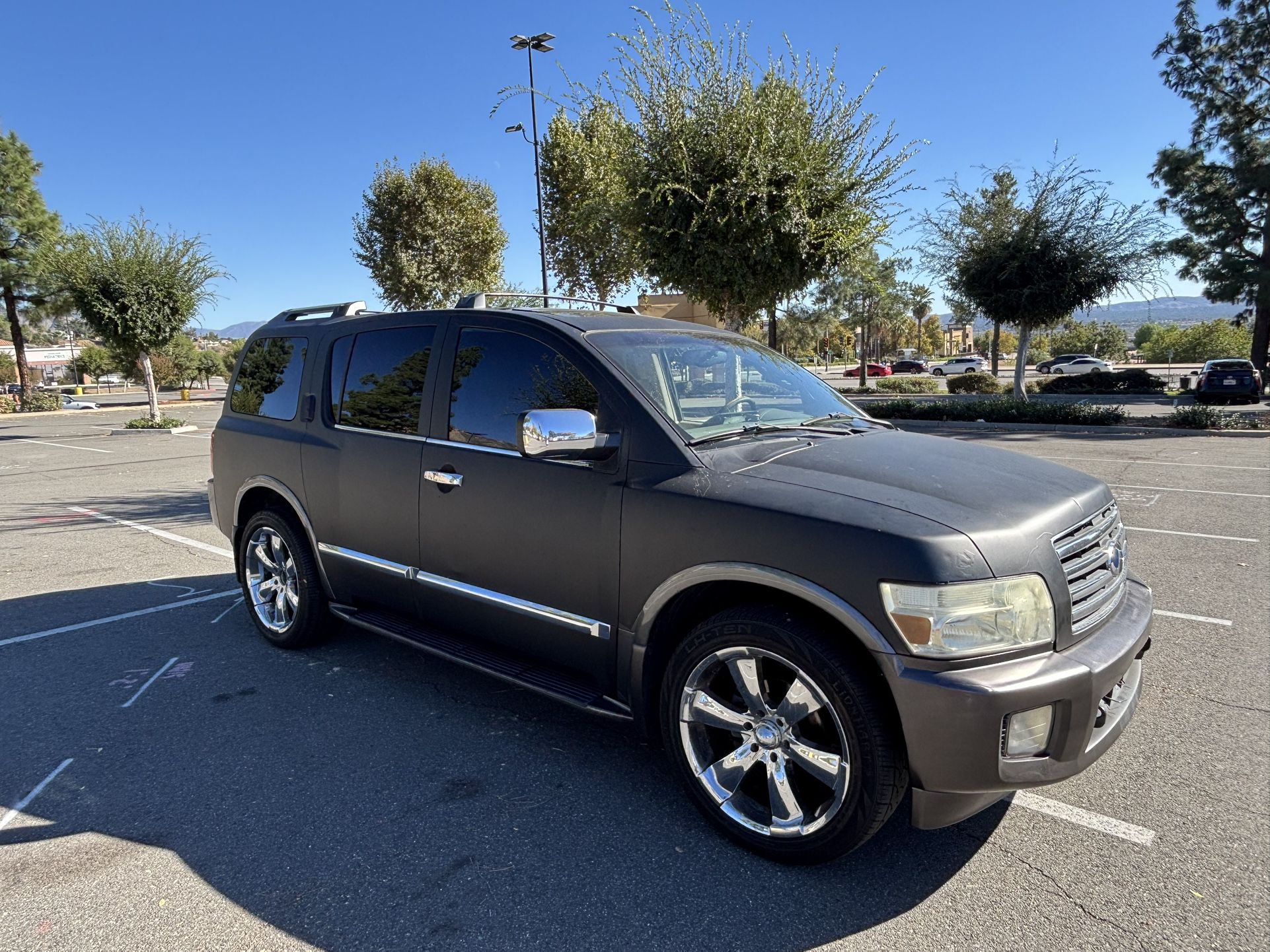 2004 Infiniti Qx56
