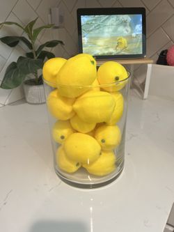Lemon Vase Centerpiece