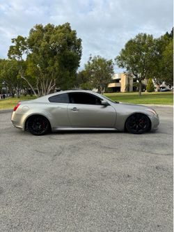 Infiniti G37 2008