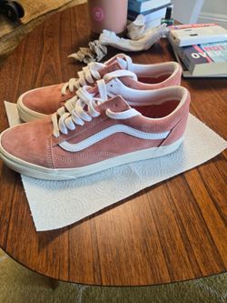 Pink Suede Vans Classic Old Skool