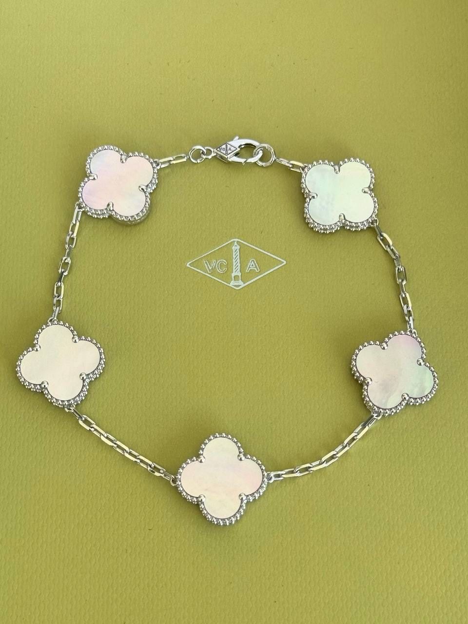18k white gold Van cleef Alhambra style Pink Mother of Pearl 5 motifs clover shape stone bracelet