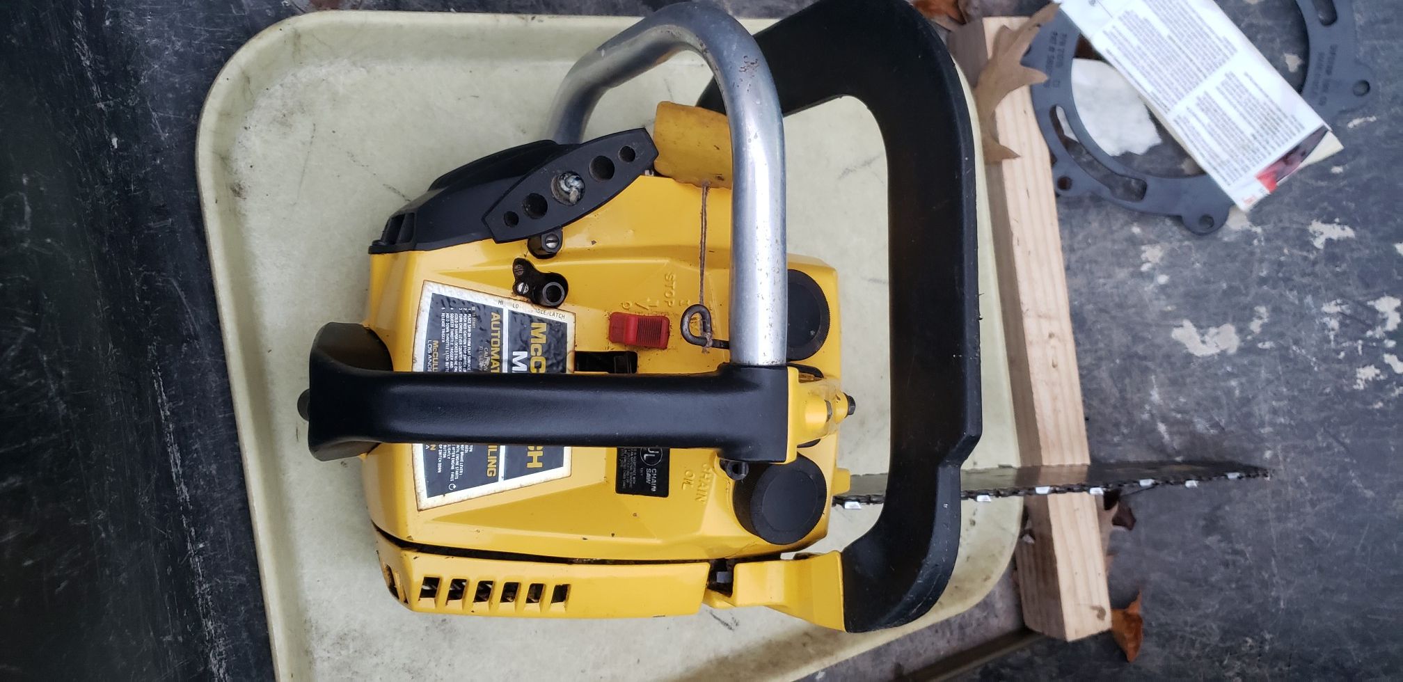 chainsaw McCulloch Mac 110