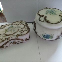 (2) Vintage Jewelery Boxes