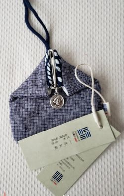 Hand Crafted Fabric Change Purse