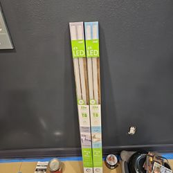 4 ft Feit Electric T8 LED bulbs