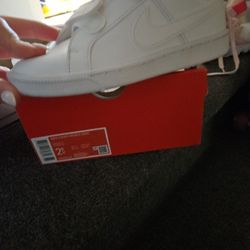 Nike Court Royal 2.5y