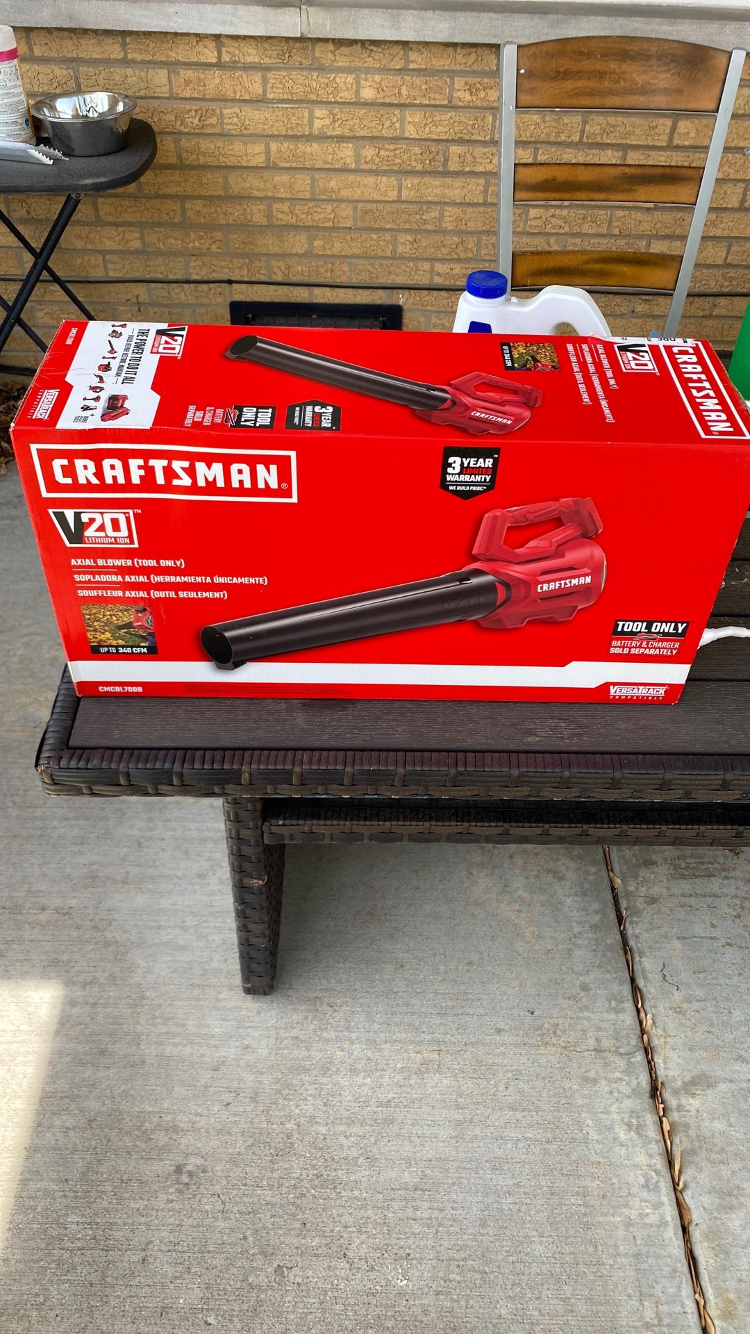 Leaf Blower