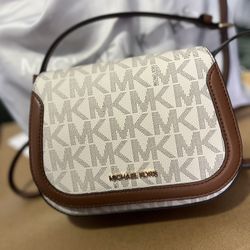Michael Kors Bag / MK bag / MK handbag / Crossbody
