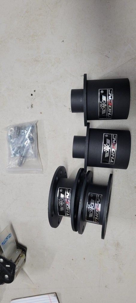 03-11 Ford Crown Victoria/Grand Marquis/Lincoln Town Car 3-in Lift Kit