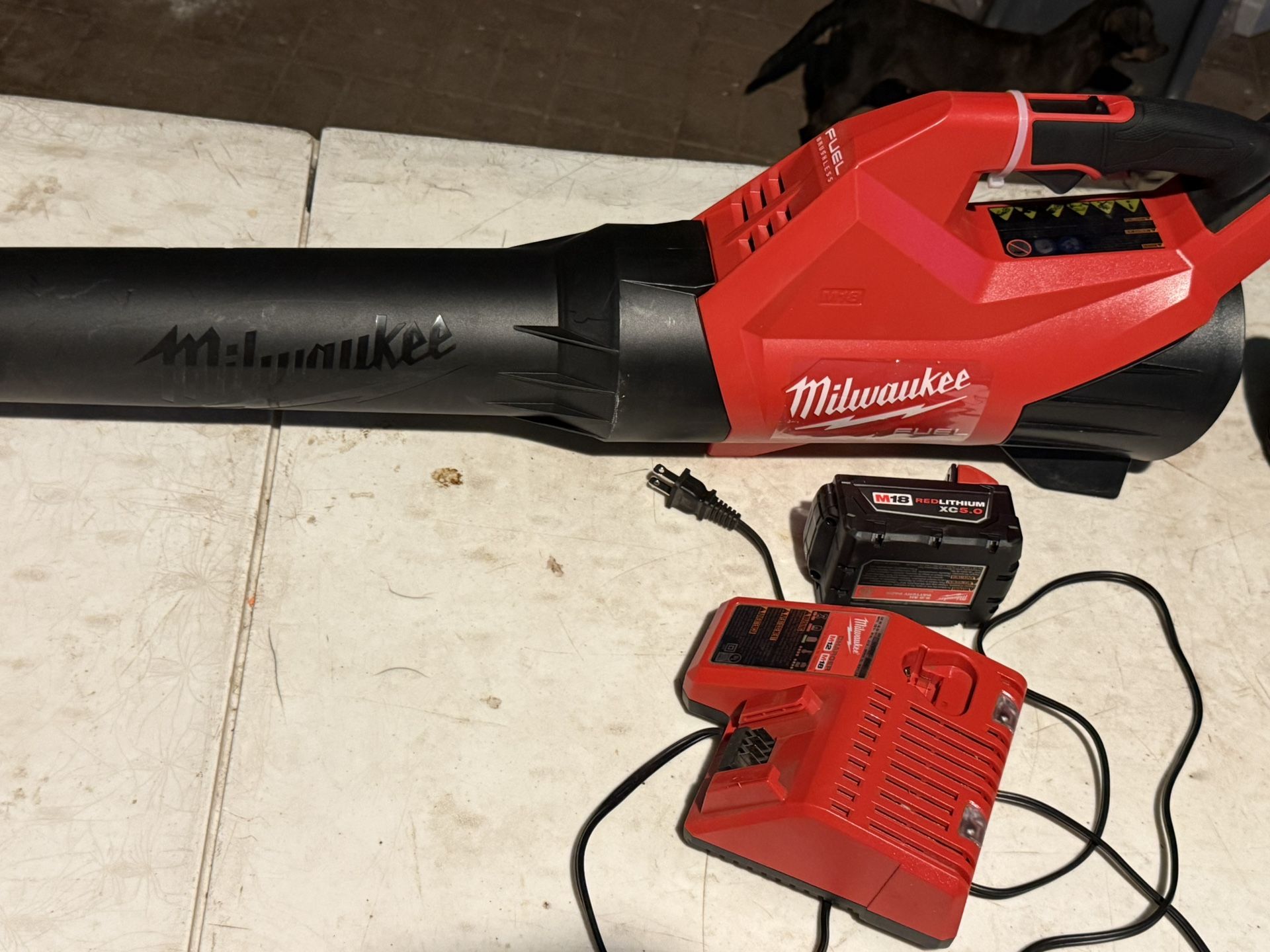 M18 Leaf Blower 