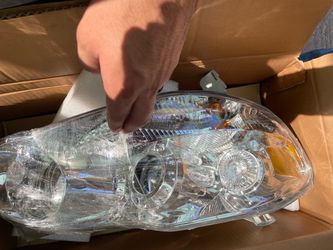 05-08 Corolla headlights