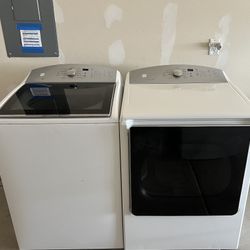 Kenmore Washer and Dryer (delivery available) 