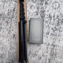 Ricoh Theta v 360 Camera