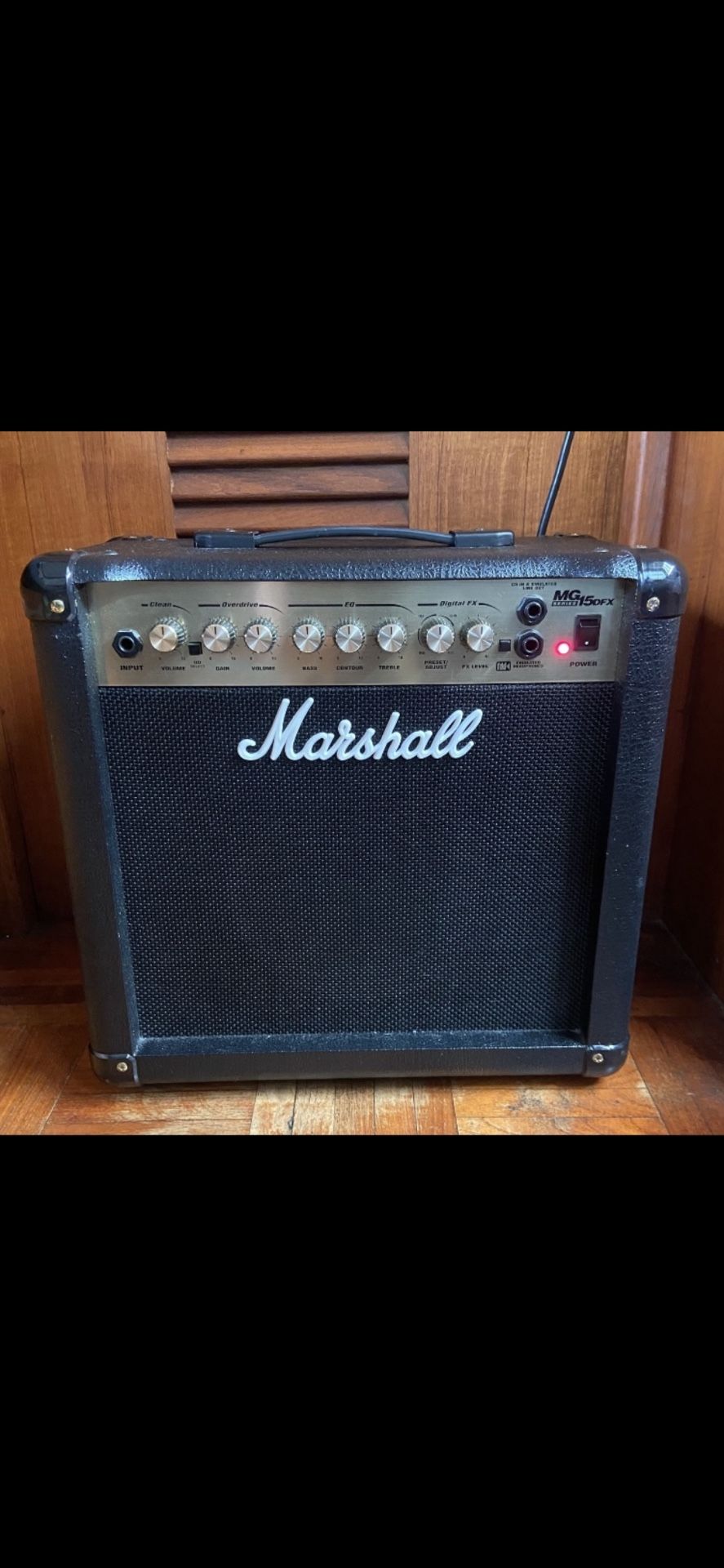 Marshall MG 15 DFX Series 15 Watts