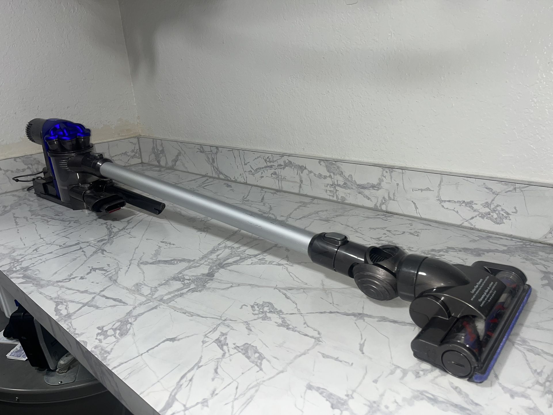 Dyson DC35 multi floor Cordless Vacuum 