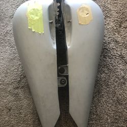 Stretch 5 Gallon Gas Tanks