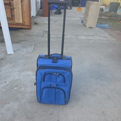 Delsey Carry On Luggage 