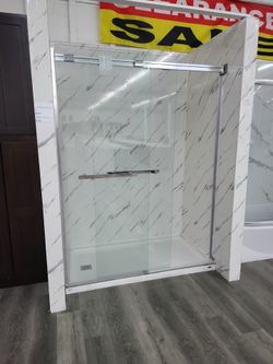 Shower base & Glass Doors