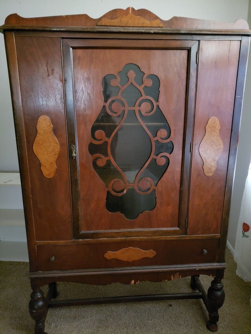 Cubbard cupboard shelf cabinet