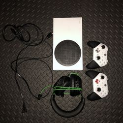 Xbox One S 
