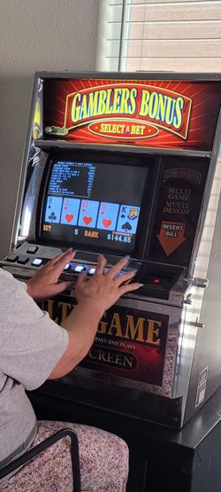 Slot poker machines